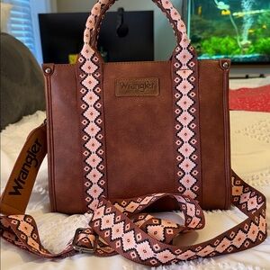 Wrangler Tan and Pink Shoulder Bag with crossbody strap!